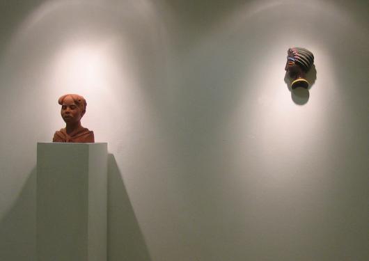 AFRIKA-BRASILIEN, Keramiken in der Ausstellung CULTURA NEGRA, im K4, Nürnberg 2006