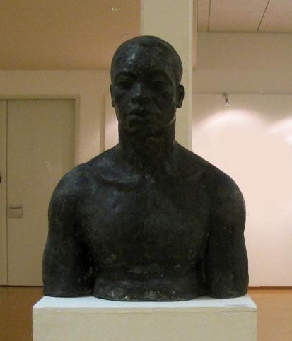 MOSES, Betonguss, H.72cm, b.57cm, 2001